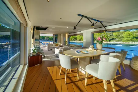 Azimut Yachts Grande 26M - Navis Marine