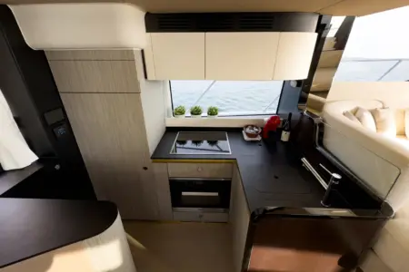 2019 Azimut Fly 55 - Navis Marine