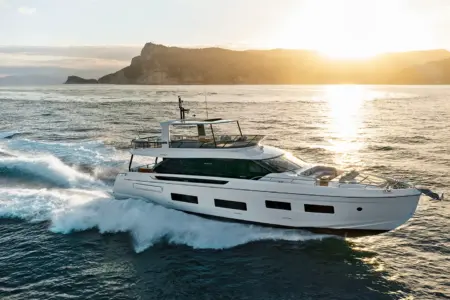 Azimut 82 - Navis Marine