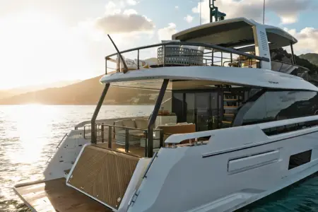 Azimut 82 - Navis Marine