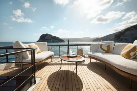 Azimut 82 - Navis Marine