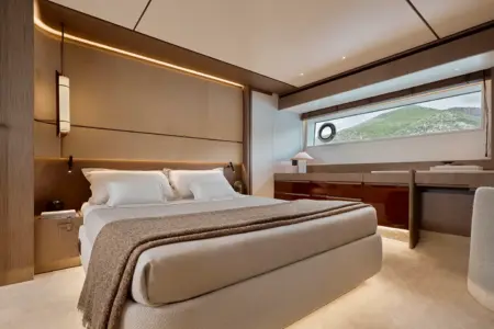 Azimut 82 - Navis Marine