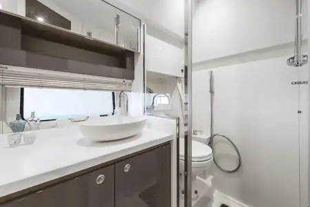 2023-Cranchi-Z35 - Navis Marine