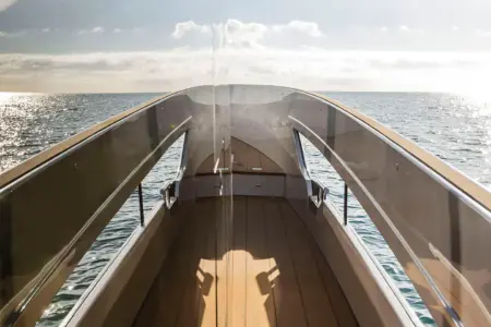 Azimut Seadeck 6 - Navis Marine