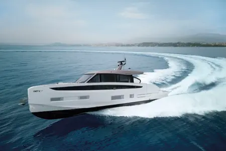 Azimut Seadeck 6 - Navis Marine