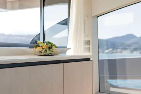 Azimut Seadeck 6 - Navis Marine