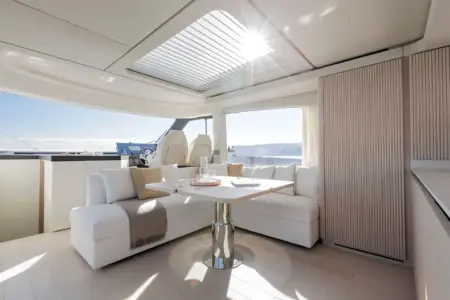 Azimut Seadeck 6 - Navis Marine