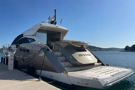2011-Sessa-Marine-c68 - Navis Marine