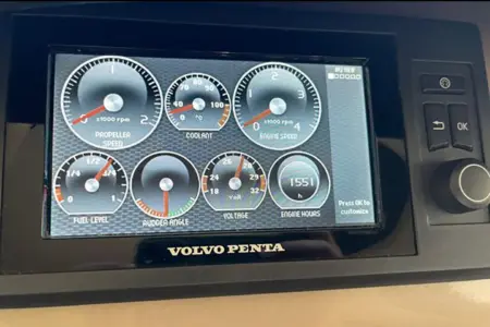 2011-Sessa-Marine-c68 - Navis Marine
