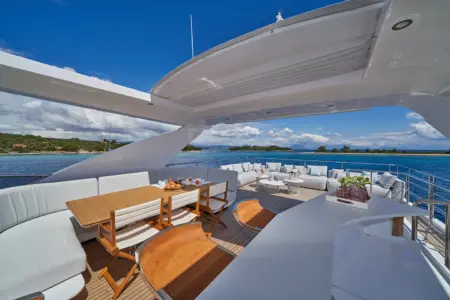 2024-Azimut-Grande-27M - Navis Marine