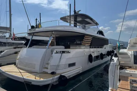 2024 Azimut Magellano 25m