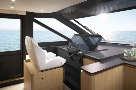2026 Azimut Seadeck 9