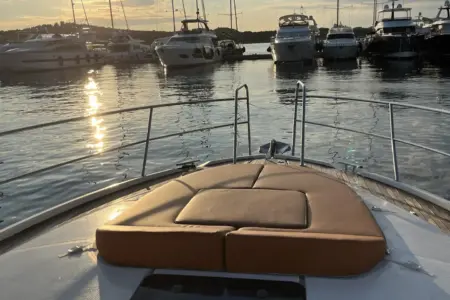 2014-Bavaria-sport-35-ht - Navis Marine