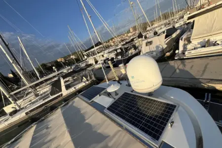 2014-Bavaria-sport-35-ht - Navis Marine