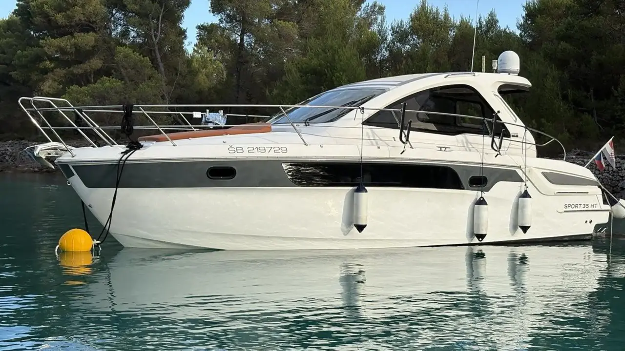 2014 Bavaria Sport 35 HT