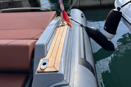 2017 Pirelli Pirelli Pzero 880 L Sport Custom Edition - Navis Marine