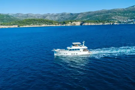 2024 MENORQUIN 68 FLYBRIDGE - Navis Marine