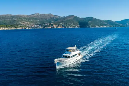 2024 MENORQUIN 68 FLYBRIDGE - Navis Marine