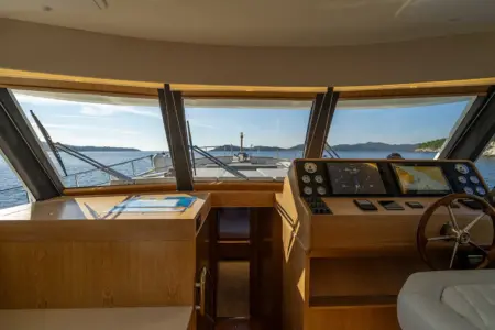 2024 MENORQUIN 68 FLYBRIDGE - Navis Marine