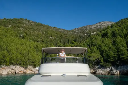 2024 MENORQUIN 68 FLYBRIDGE - Navis Marine