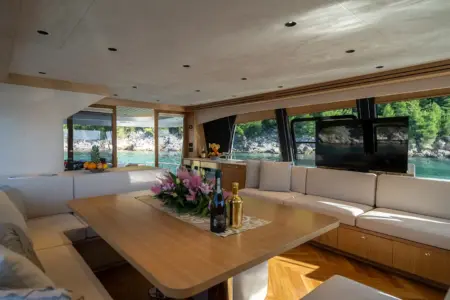 2024 MENORQUIN 68 FLYBRIDGE - Navis Marine