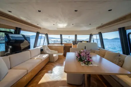 2024 MENORQUIN 68 FLYBRIDGE - Navis Marine