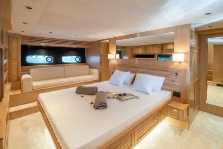 2024 MENORQUIN 68 FLYBRIDGE - Navis Marine