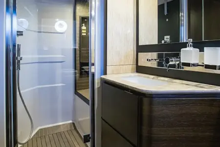 2018 AZIMUT 66 FLY - Navis Marine