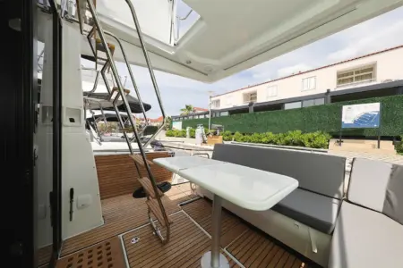 2023 BENETEAU ANTARES 11 FLY - Navis Marine