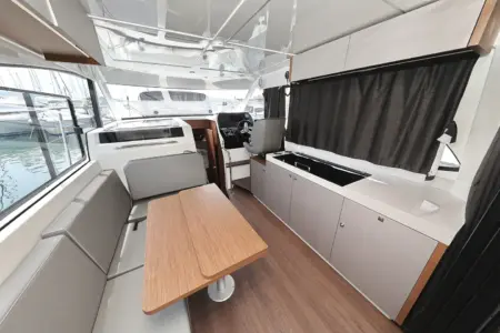 2023 BENETEAU ANTARES 11 FLY - Navis Marine