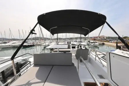 2023 BENETEAU ANTARES 11 FLY - Navis Marine