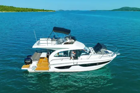 2023 BENETEAU ANTARES 11 FLY - Navis Marine