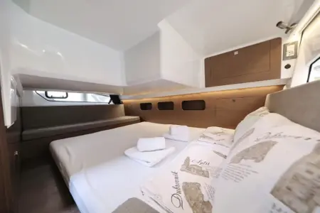 2023 BENETEAU ANTARES 11 FLY - Navis Marine