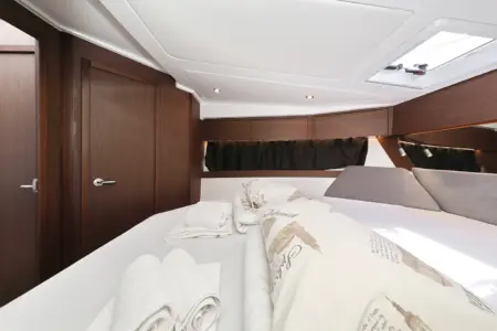 2023 BENETEAU ANTARES 11 FLY - Navis Marine