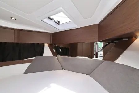 2023 BENETEAU ANTARES 11 FLY - Navis Marine