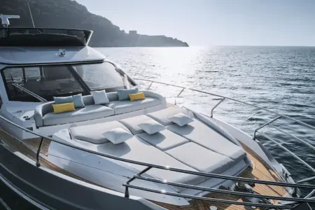 2024 AZIMUT 53 FLY - Navis Marine