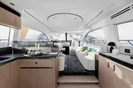 2024 AZIMUT 53 FLY - Navis Marine