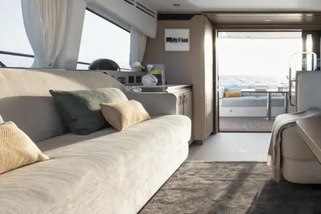 2024 AZIMUT 53 FLY - Navis Marine