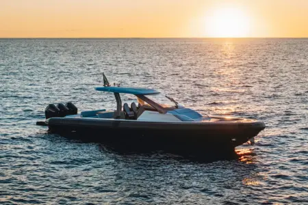 PIRELLI 44 - Navis Marine