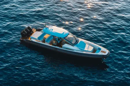PIRELLI 44 - Navis Marine