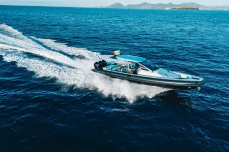 PIRELLI 44 - Navis Marine